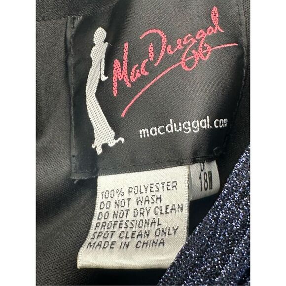 Mac Duggal NWT size 18W shimmering v neck long sleeve gown 48892 plus size mothe - Picture 11 of 16